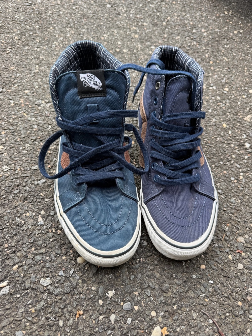 Vans High-Top Sneakers in Navy and Blue